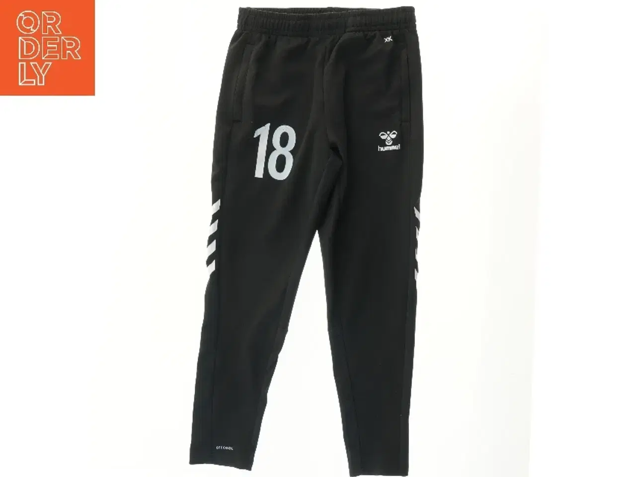 Billede 1 - Træningsbukser med nummer 18 fra Hummel (str. 152)