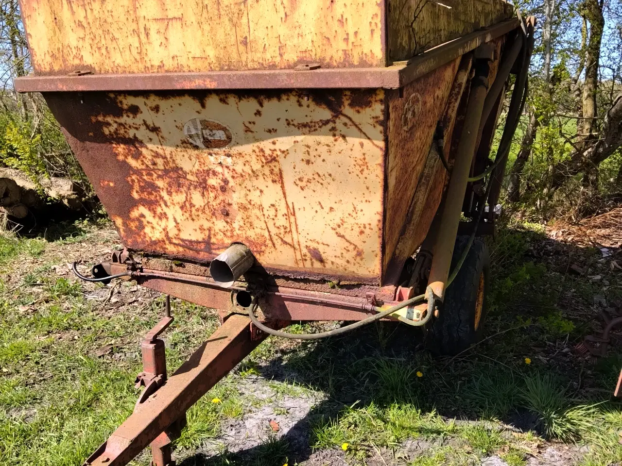 Billede 1 - Vicon højtipvogn 