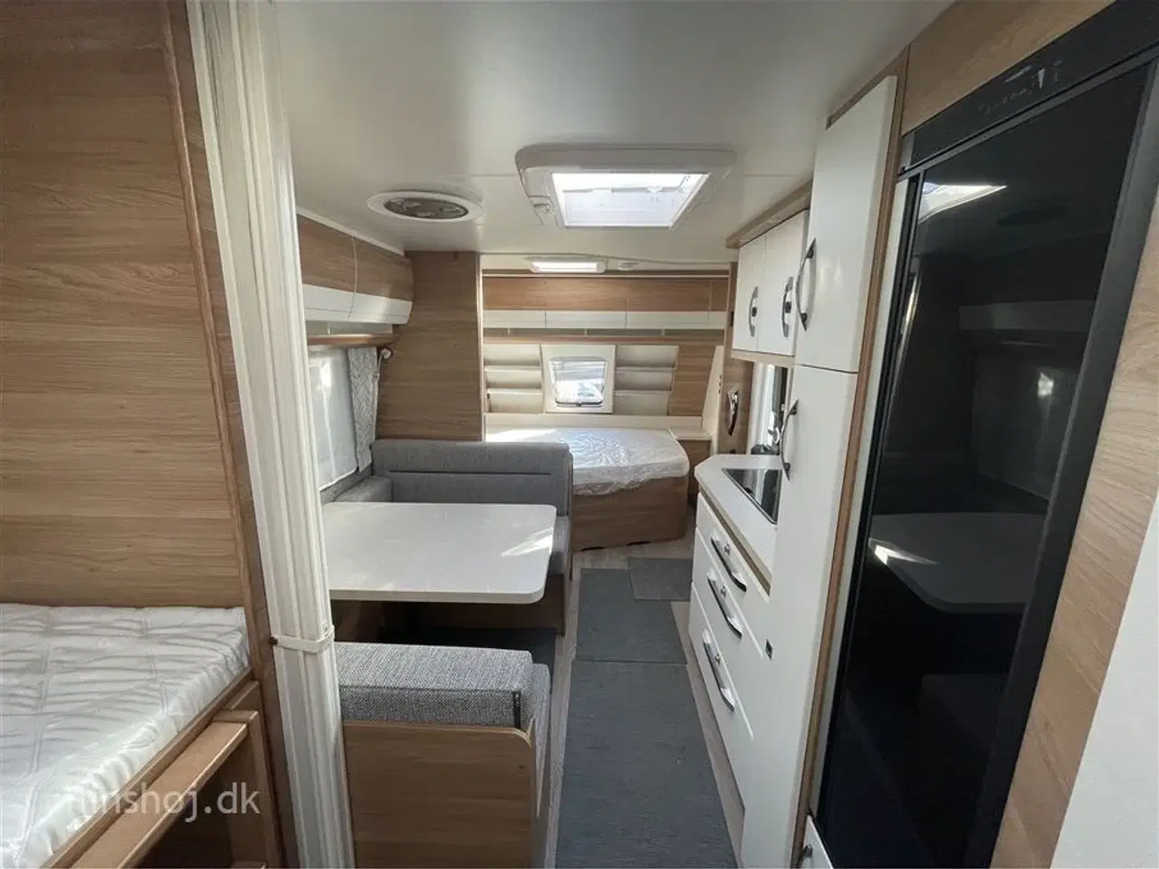 Billede 7 - 2023 - Hobby De Luxe 545 KMF   Hobby 545 KMF med  køjer og dobbeltseng  fra Hinshøj Caravan