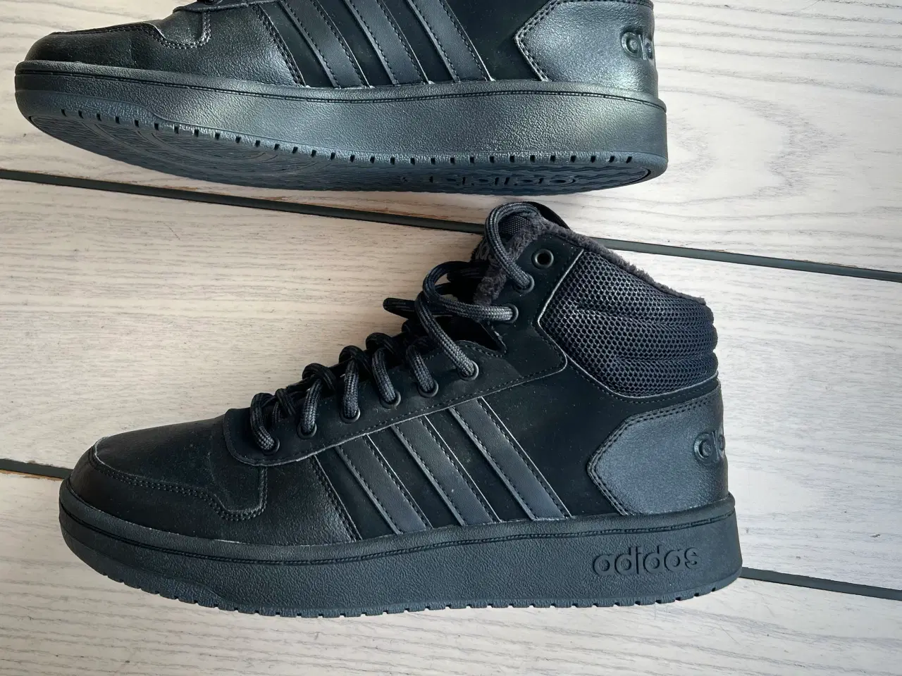 Billede 1 - Vinterstøvler - Adidas 44