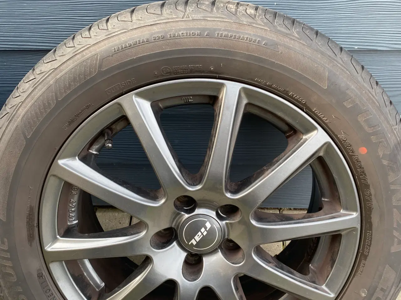 Billede 1 - 17” alufælge med sommerdæk