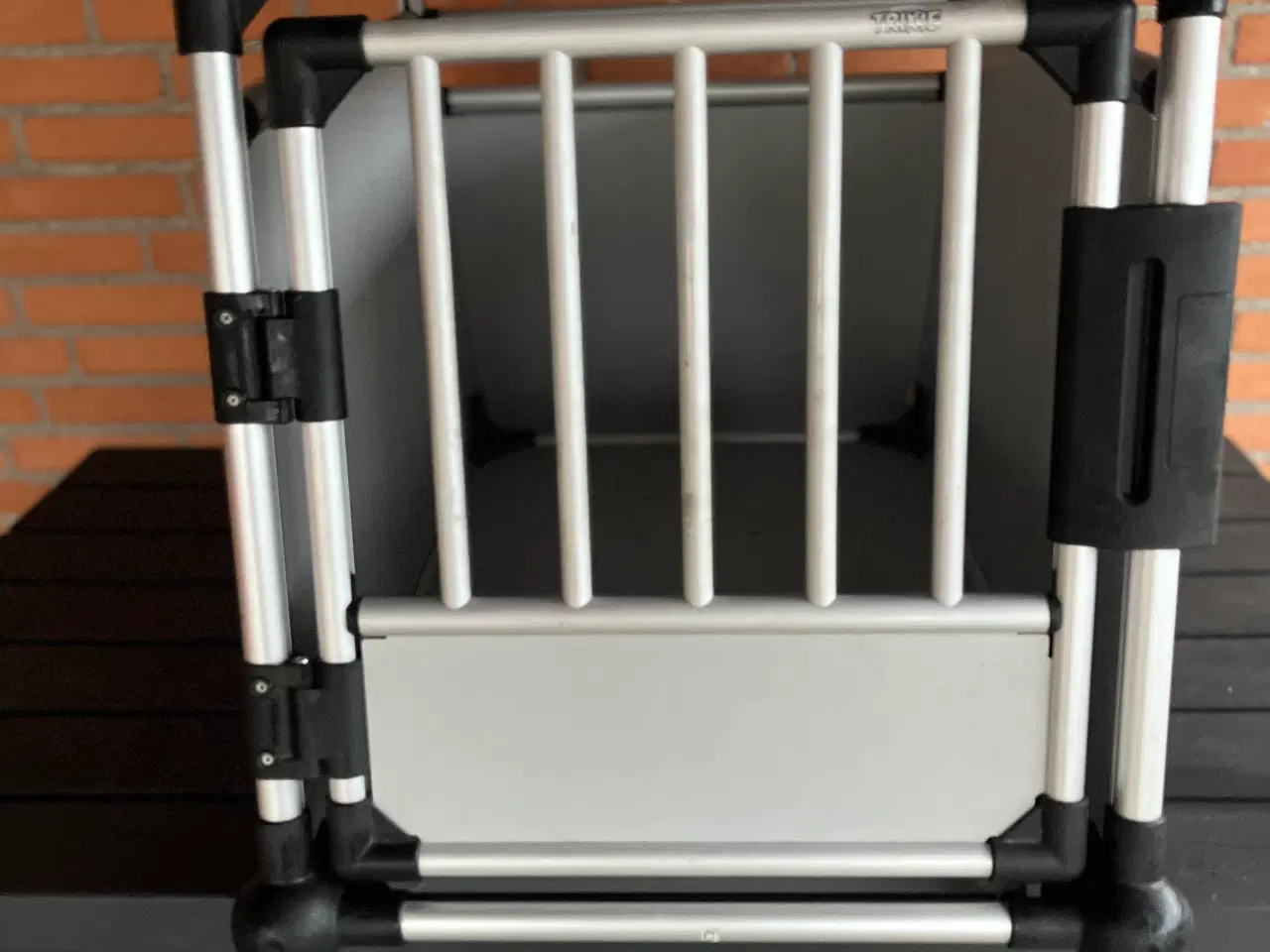 Billede 2 - Hundebur til bil- model Trixie