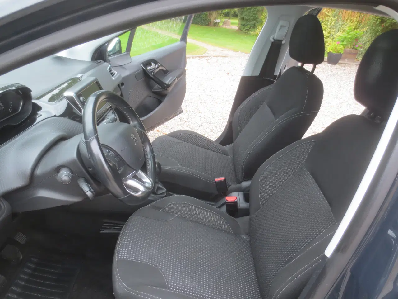 Billede 17 - Peugeot 208 Blue HDi Årg 2018. 