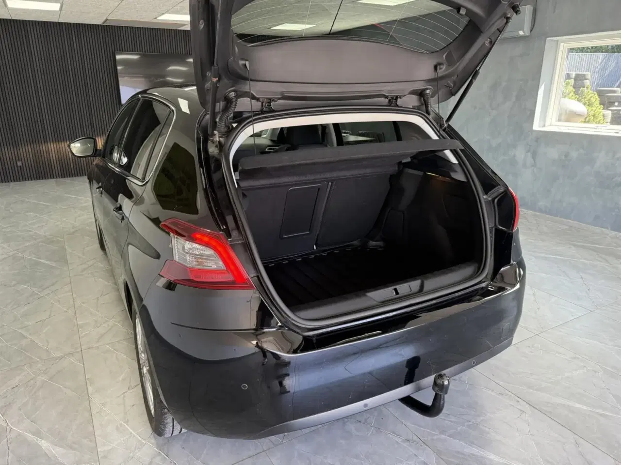 Billede 6 - Peugeot 308 1,6 BlueHDi Allure+ 120HK 5d