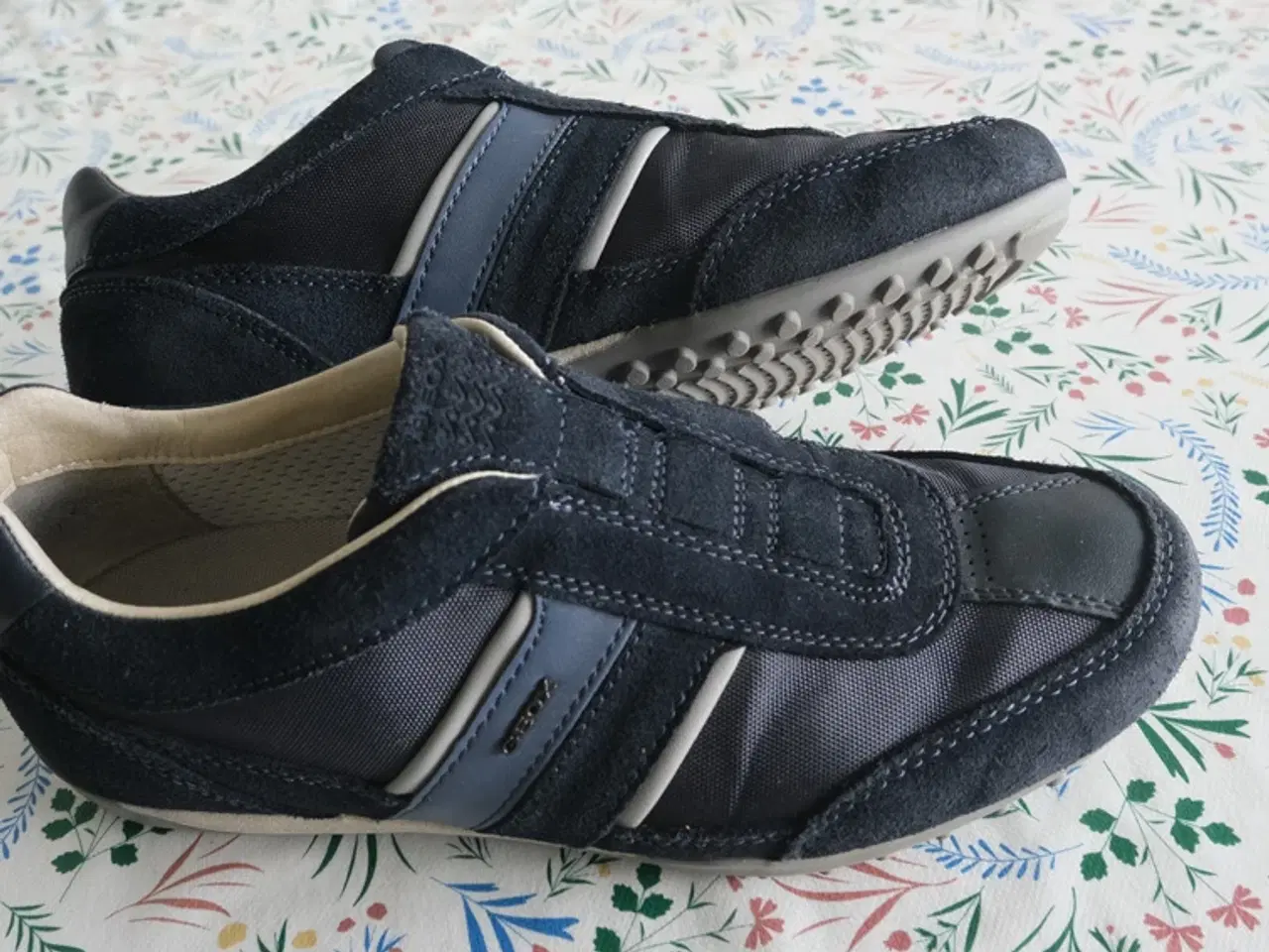 Billede 1 - Sneakers str 40. Geox
