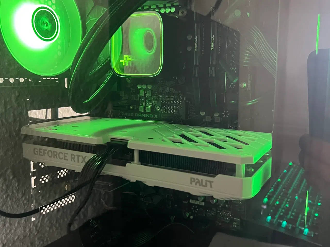Billede 1 - God gaming pc sælges 