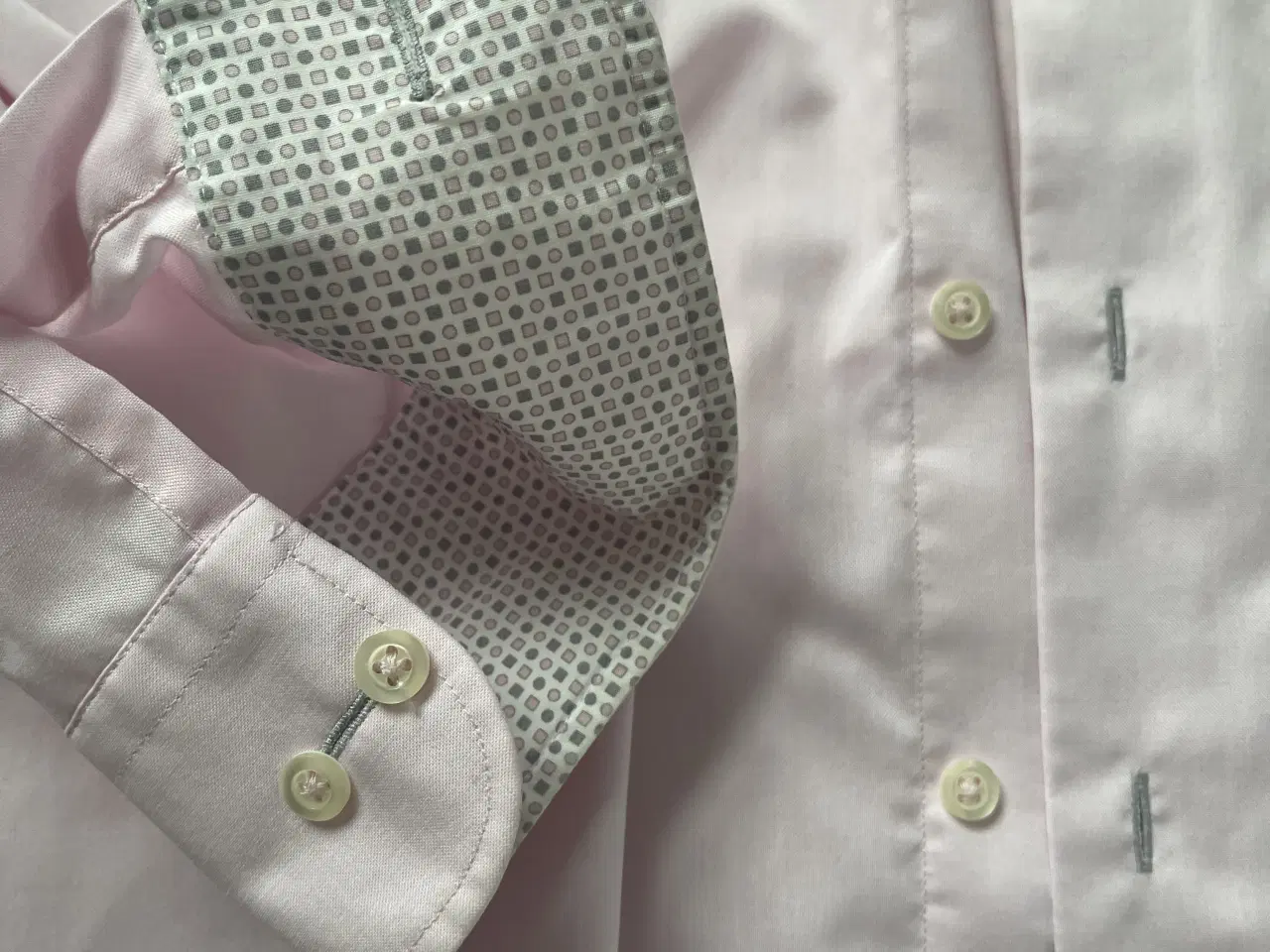 Billede 1 - Lyserød Eterna skjorte str. 41 slim fit