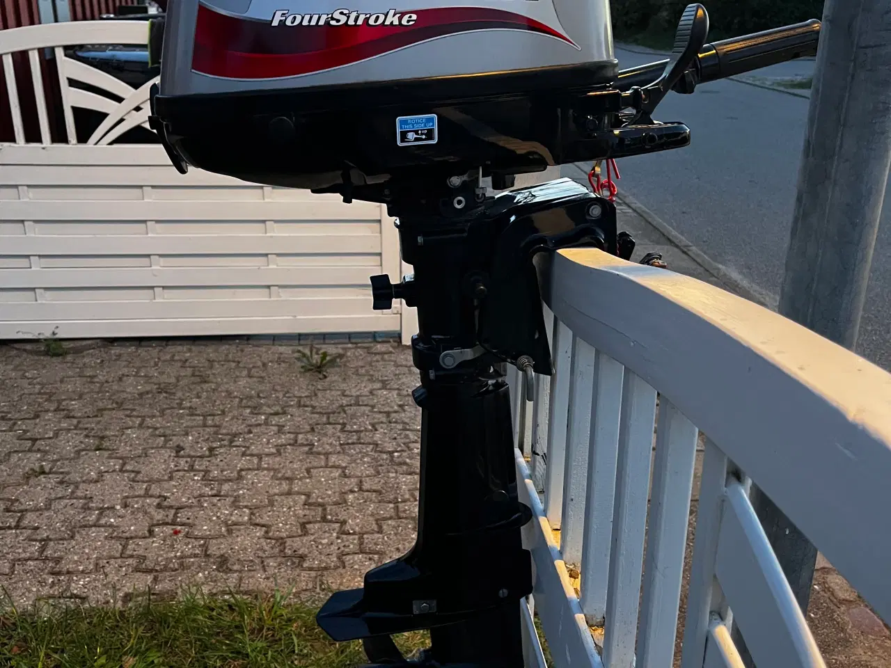 Billede 2 - Mariner 4hk 4-takt påhængsmotor