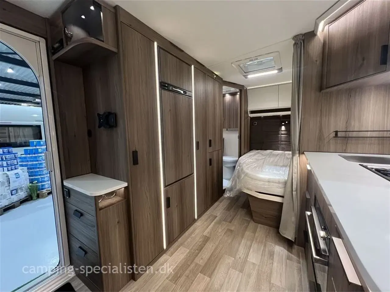 Billede 12 - 2026 - Kabe Smaragd 520 XL KS Premium Line Kabe Smaragd 520 XL KS PREMIUM LINE 2026 - Kommer senere hos Camping-Specialisten i Silkeborg