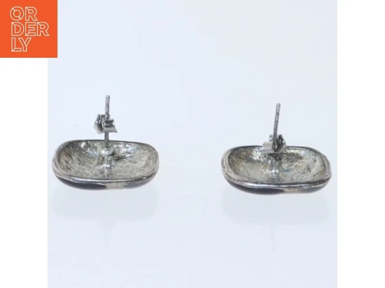 Billede 3 - Sorte 80'er eller 90'er ørestikker (str. 15 mm)