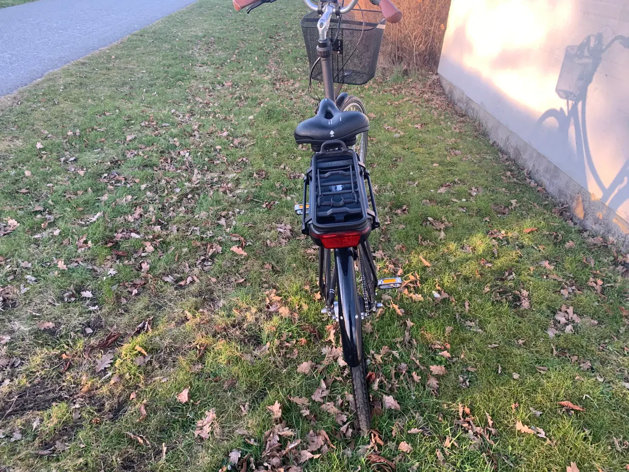 Billede 4 - Flot Kildemoes Urban dame elcykel