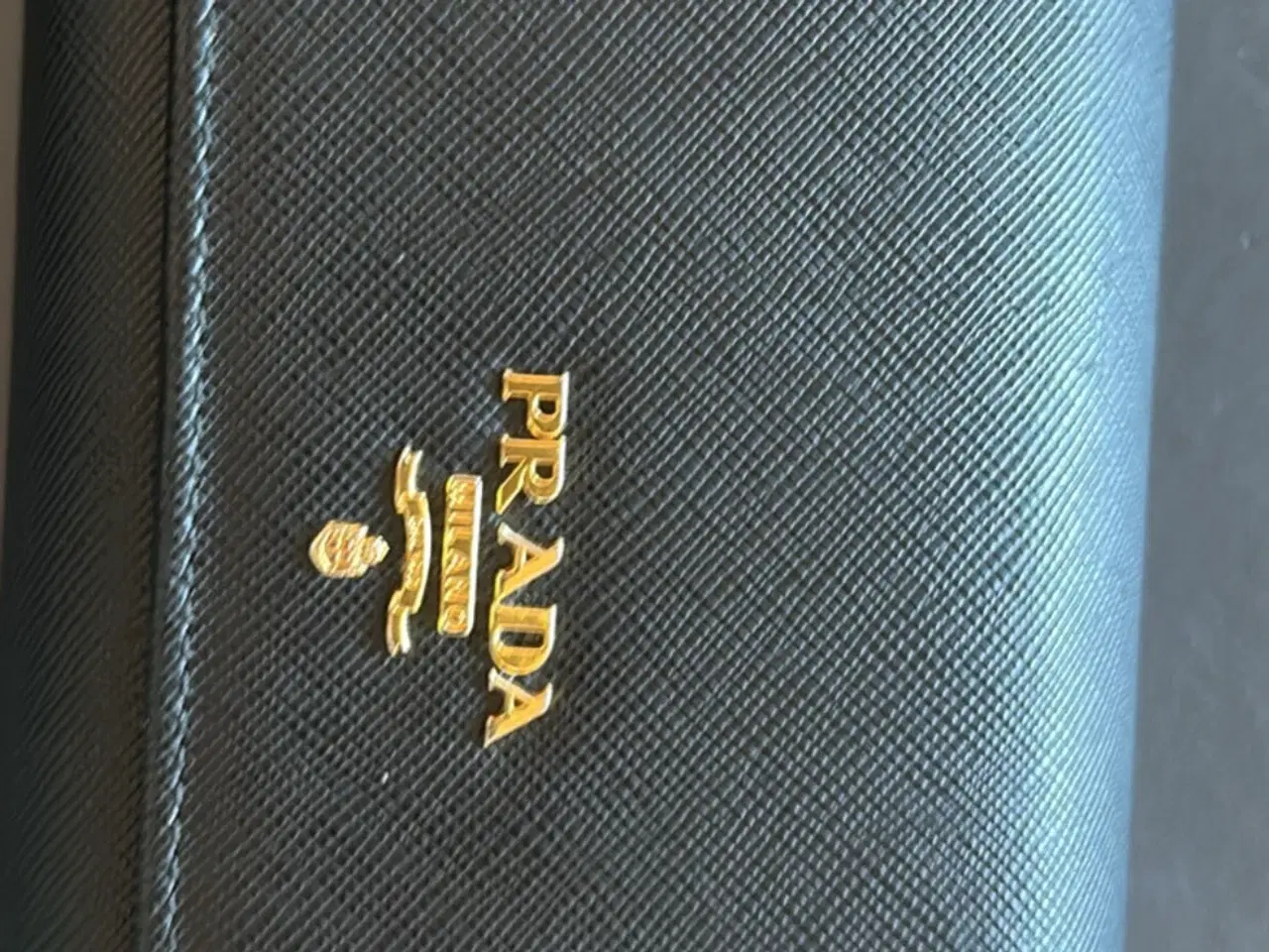 Billede 3 - Ægte Prada Pung i sort. 