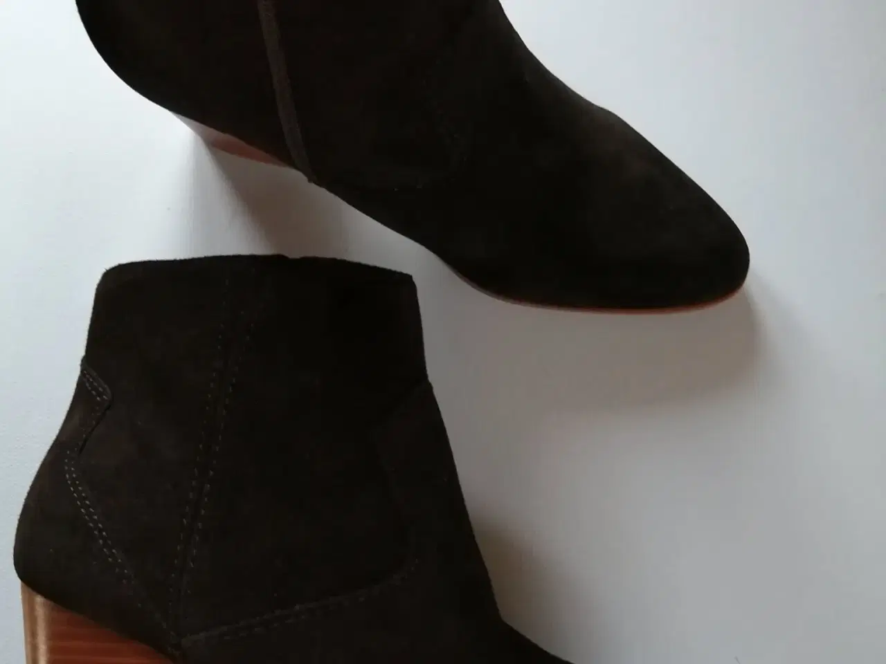 Billede 3 - FitFlop Støvler Str. 38 Sort Ruskind