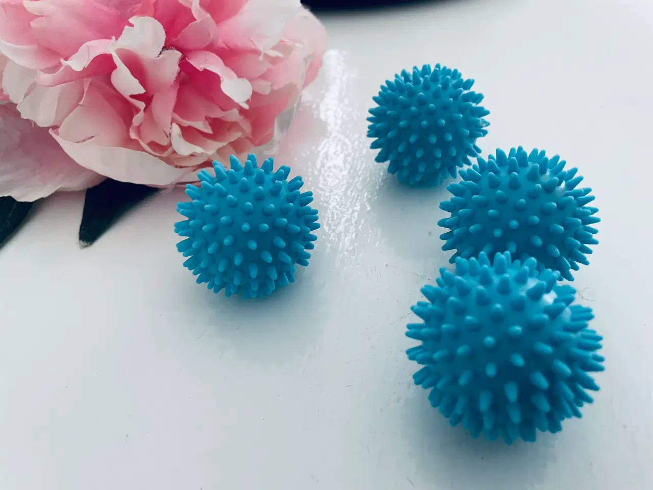 Billede 4 - 4 stk. små massage bolde 