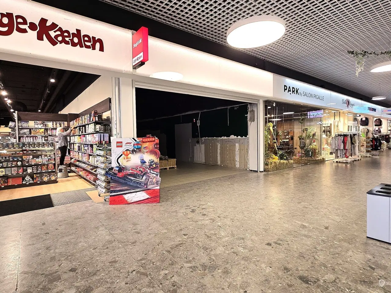 Billede 8 - Lejemål i Nordsjællands hyggeligste shoppingcenter