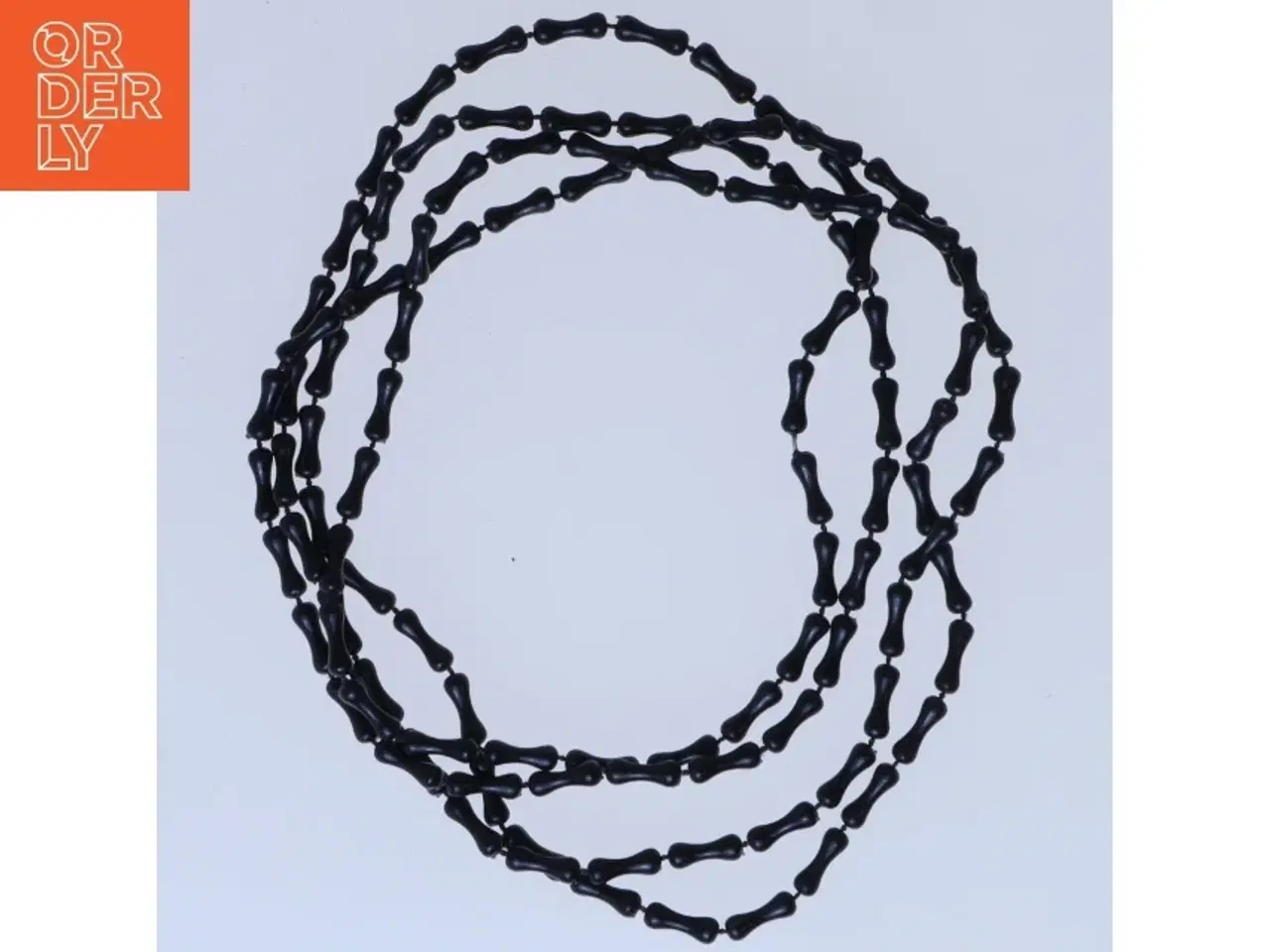 Billede 2 - Sort perlekæde (str. 132 cm)