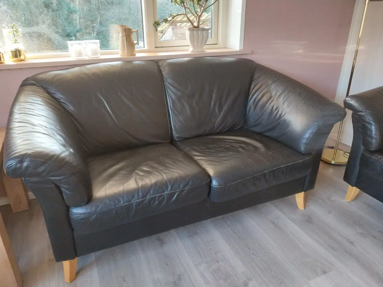 Billede 2 - Sofaer i sort læder