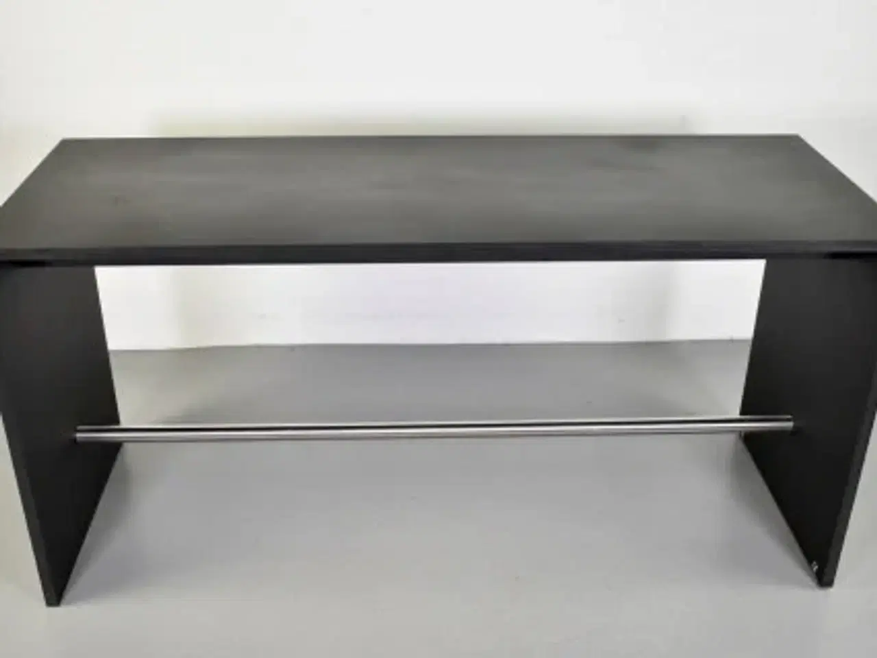 Billede 1 - Højbord/ståbord fra zeta furniture i sort linoleum