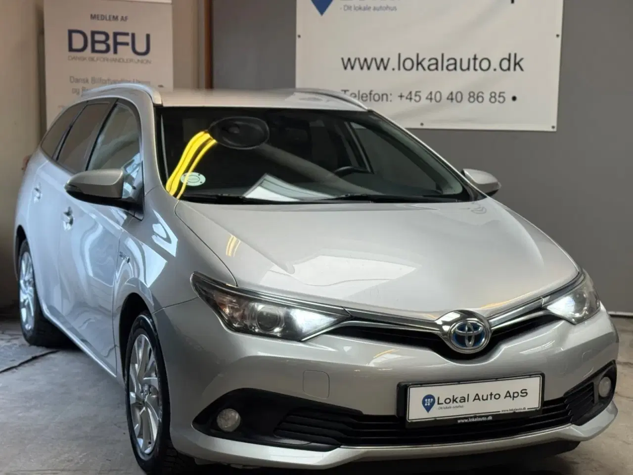 Billede 1 - Toyota Auris 1,8 Hybrid H2 Comfort Touring Sports CVT