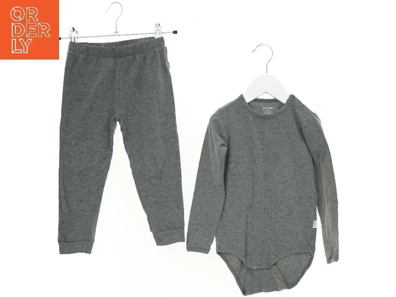 Billede 1 - Sæt børnetøj fra Impala (str. 98 cm)