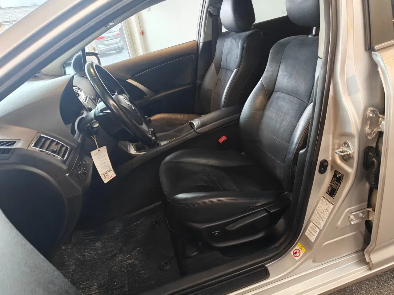 Billede 8 - Toyota Avensis 1,8 VVT-i T2 Premium stc.