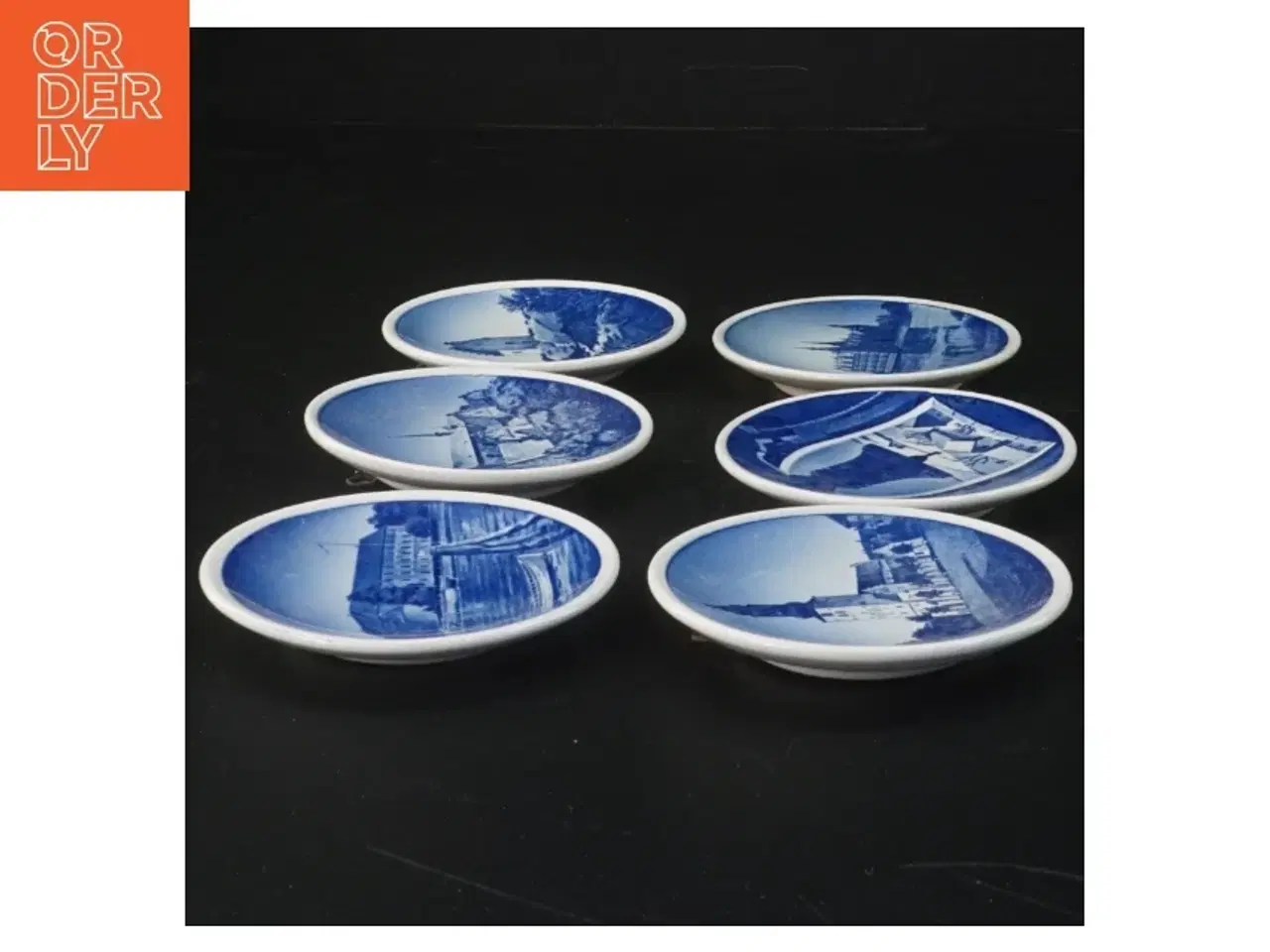 Billede 3 - Sæt med 6 dekorative tallerkener (str. Ø. 8,5 cm. 6 styk) fra Aluminia