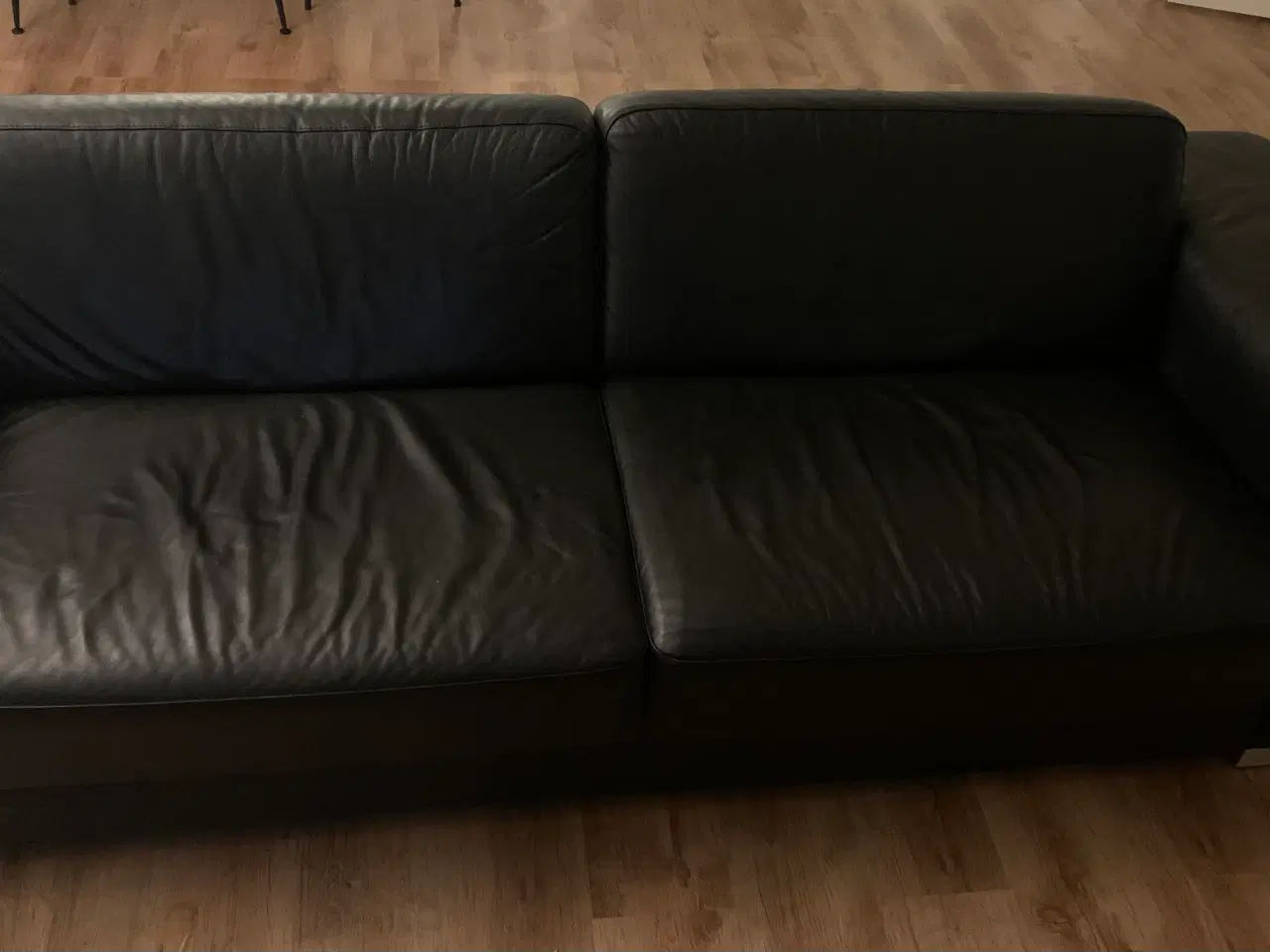 Billede 1 - Læder sofa sælges 