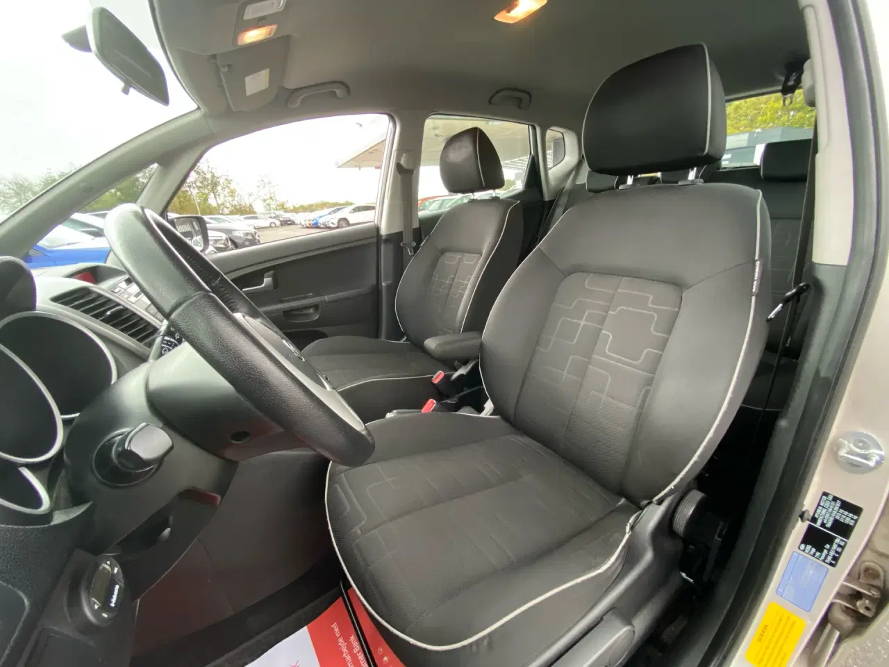 Billede 6 - Kia Venga 1,6 CRDI DPF 128HK 5d 6g