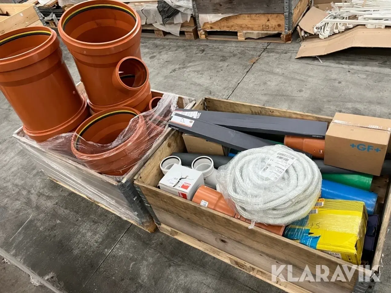Billede 2 - Lot - unidrain, svejsetråd, kloakrør og øvrigt - 2 paller