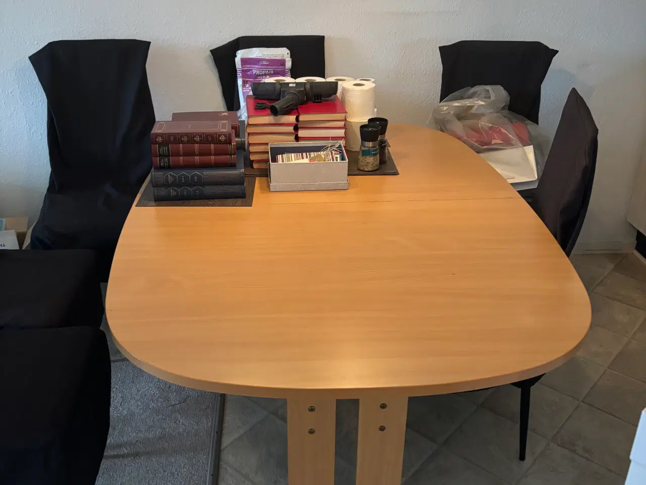 Billede 1 - Spisebord & stole GRATIS