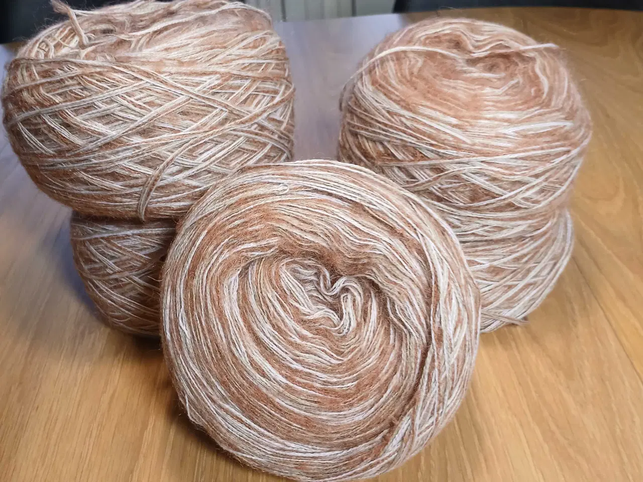 Billede 3 - Garn sælges