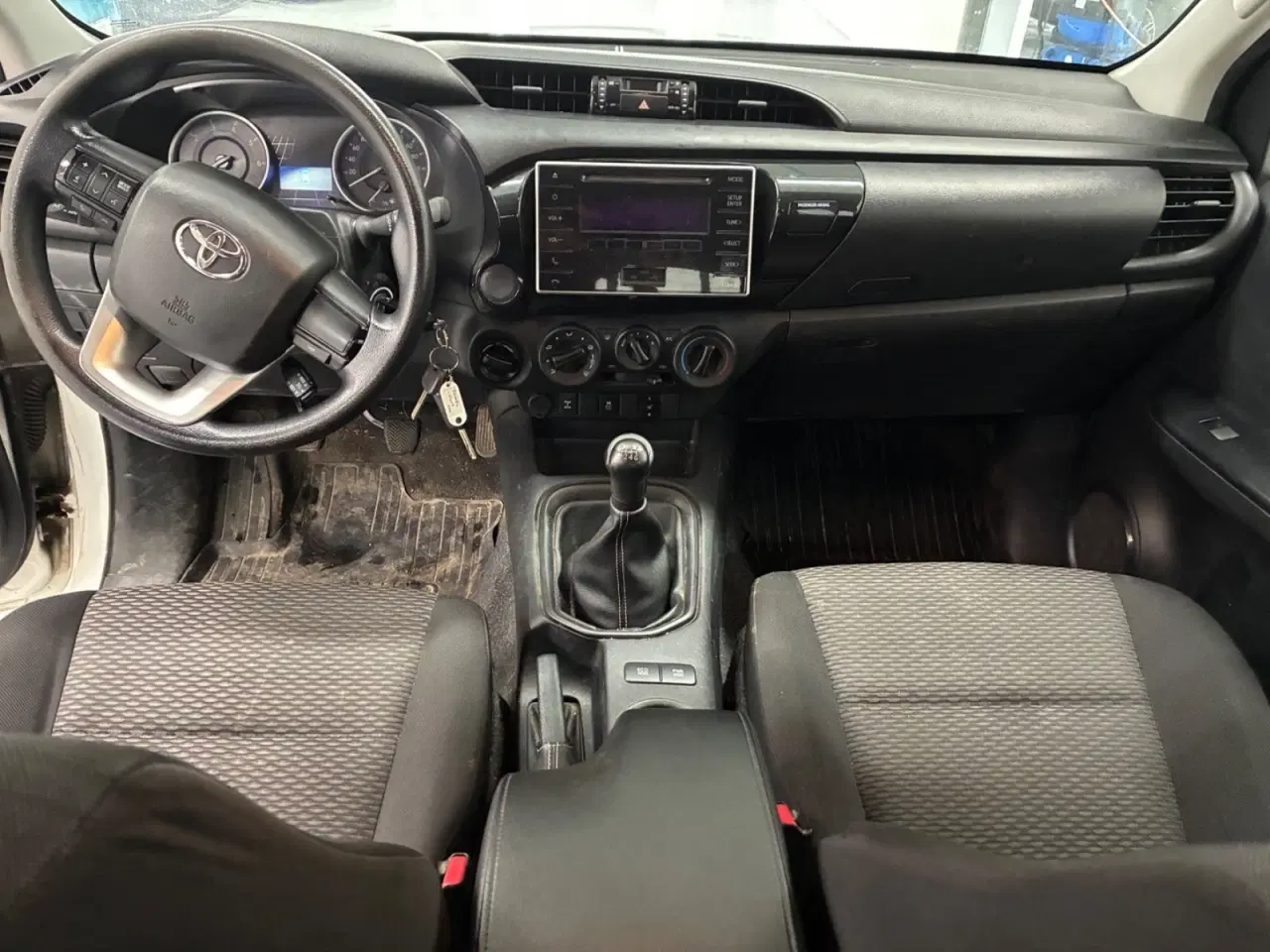 Billede 5 - Toyota HiLux 2,4 D-4D 150 T2 Db.Kab 4x4