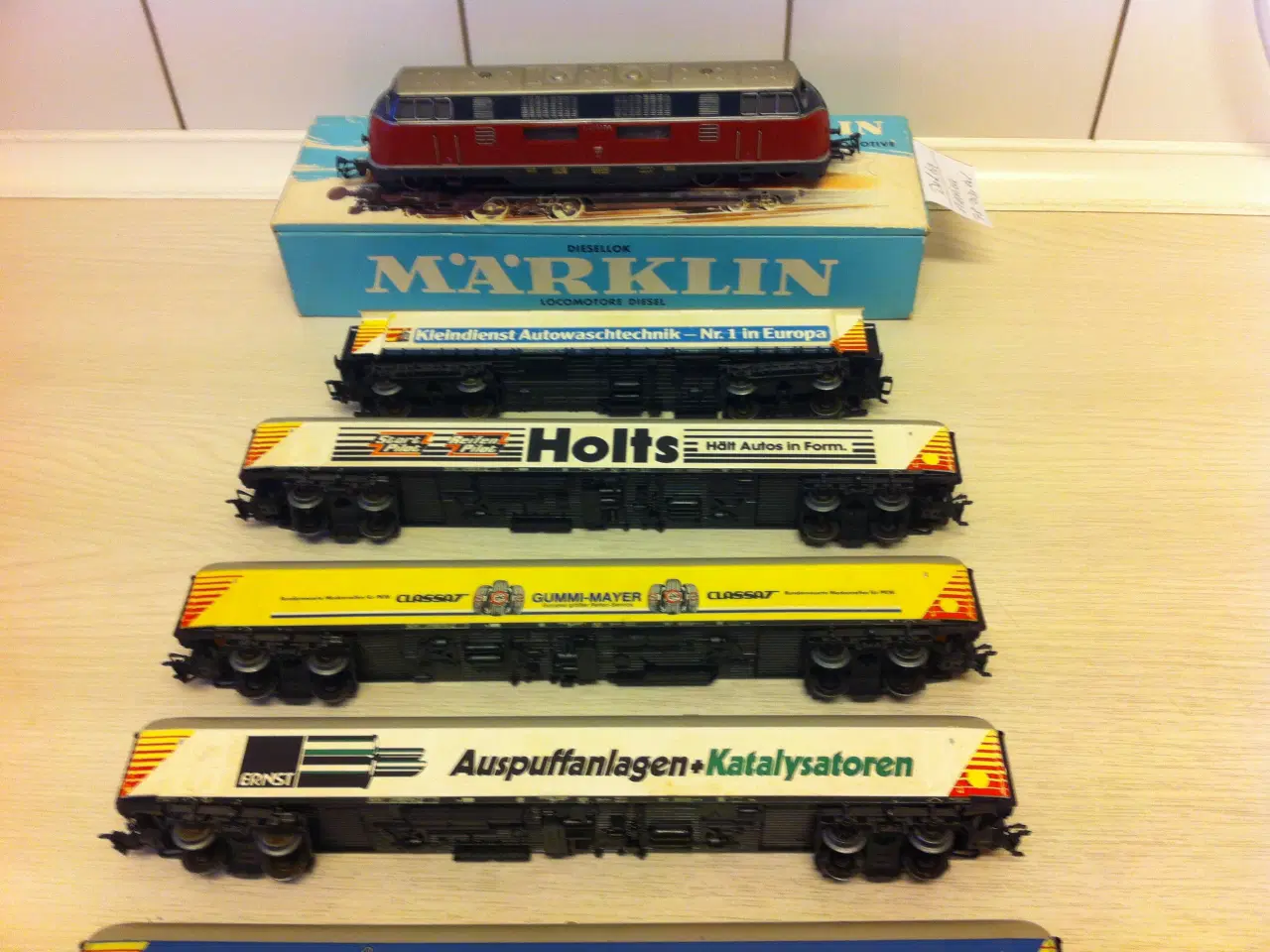 Billede 2 - Märklin 3021 + 5 vogne fra 4290 Shell-Messezug sæt