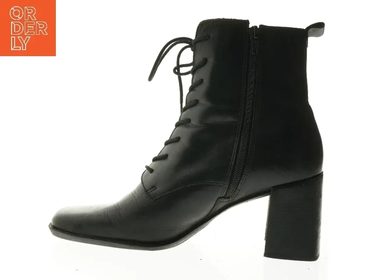 Billede 1 - Sorte snørestøvletter fra Nine West (str. 8,5 )