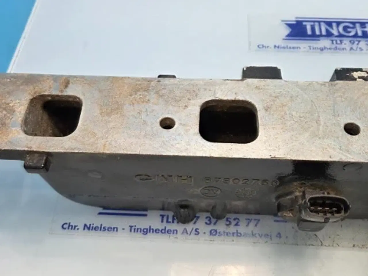 Billede 14 - New Holland TM135 Indsugningsmanifold 87802766