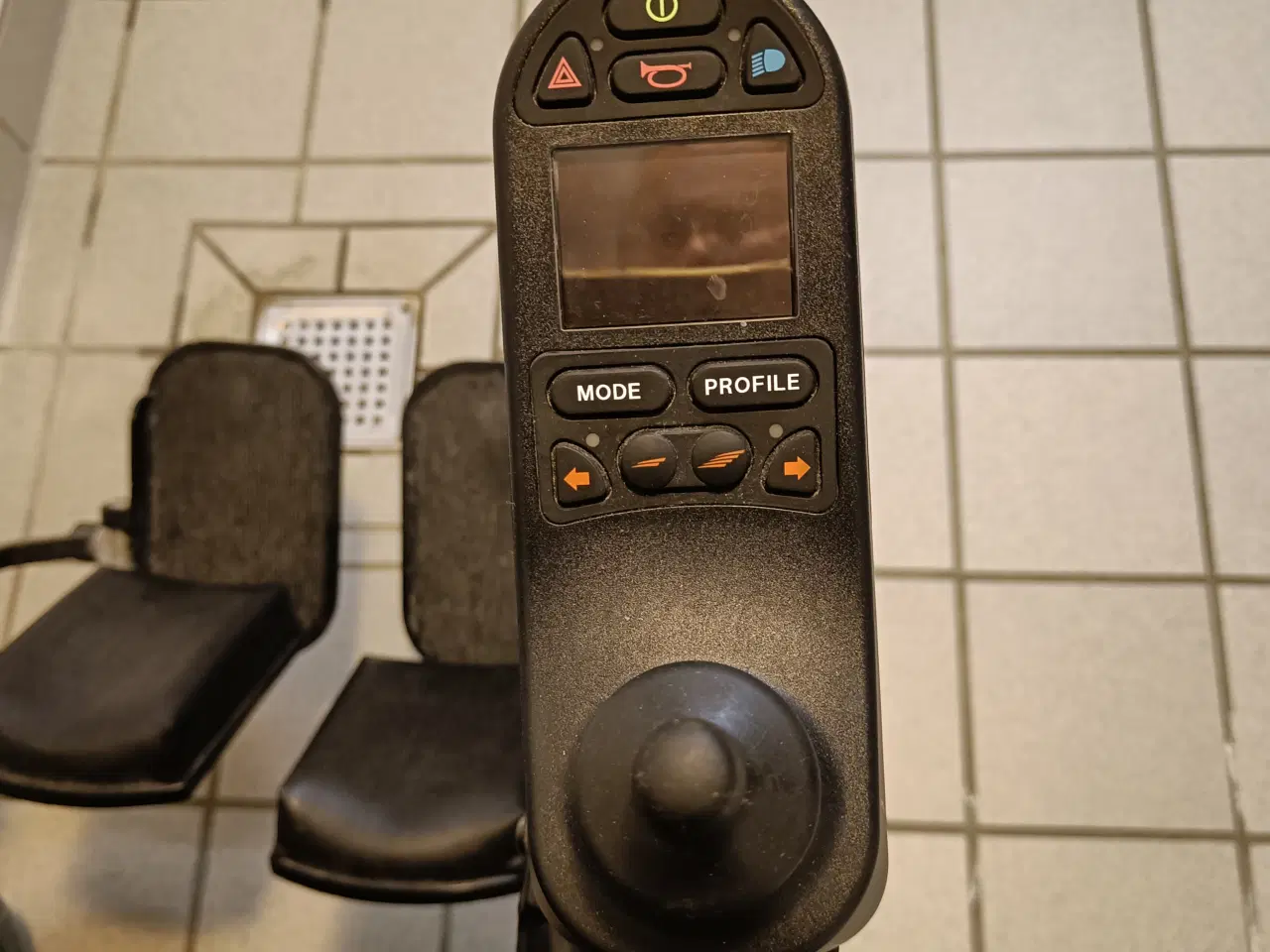 Billede 4 - Roltec Viper El kørestol