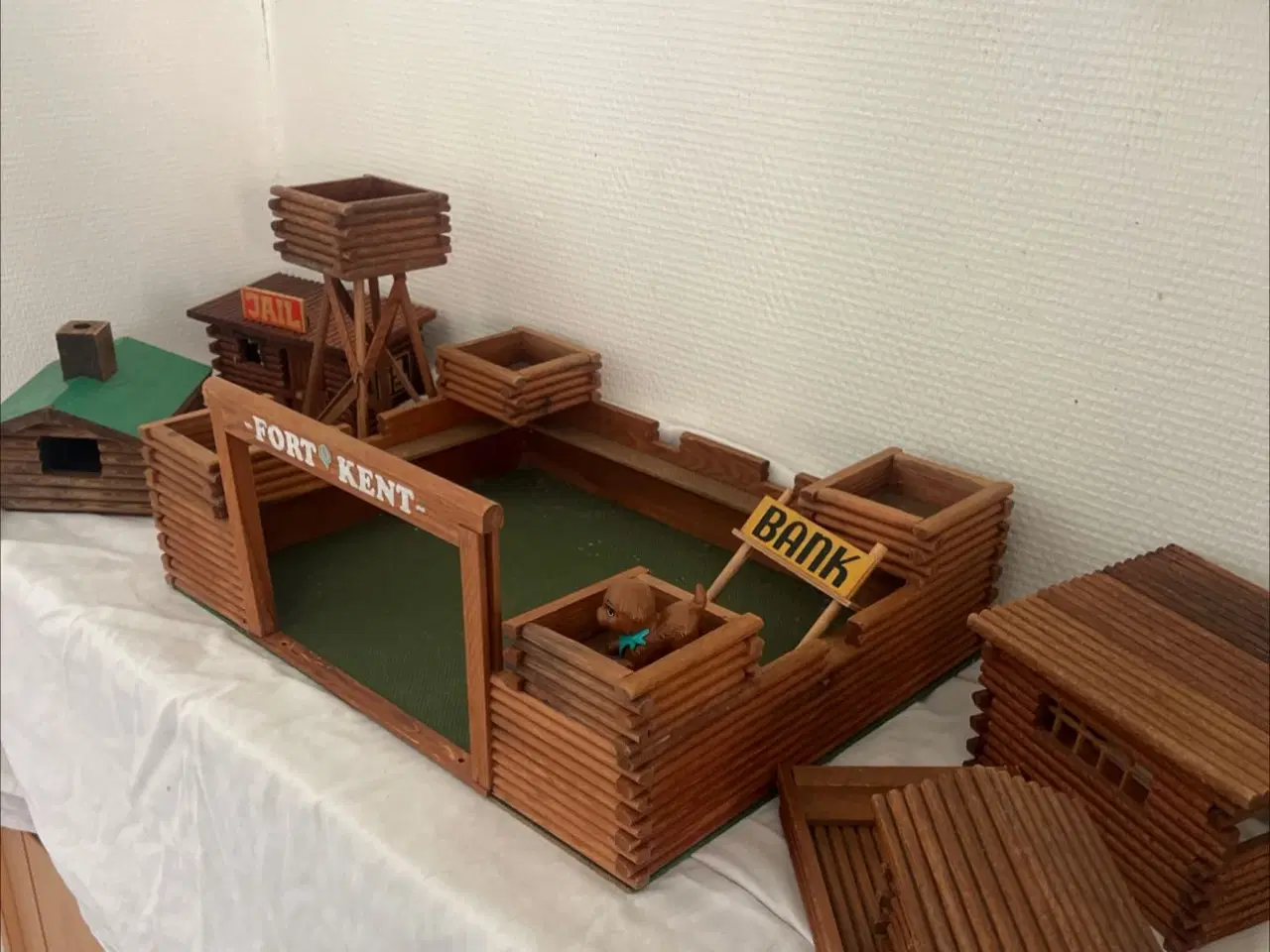 Billede 3 - Træ fort hase Danmark