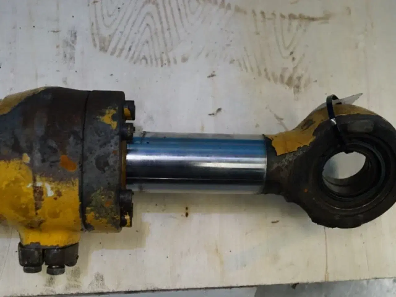 Billede 4 - Volvo L120 Styrecylinder H. VOE11088049