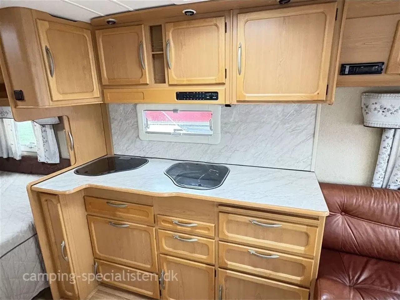 Billede 7 - 2006 - Kabe Ametist XL XV2 KS   Kabe Ametist XL KS model 2006 - kan nu ses ved Camping-Specialisten.dk