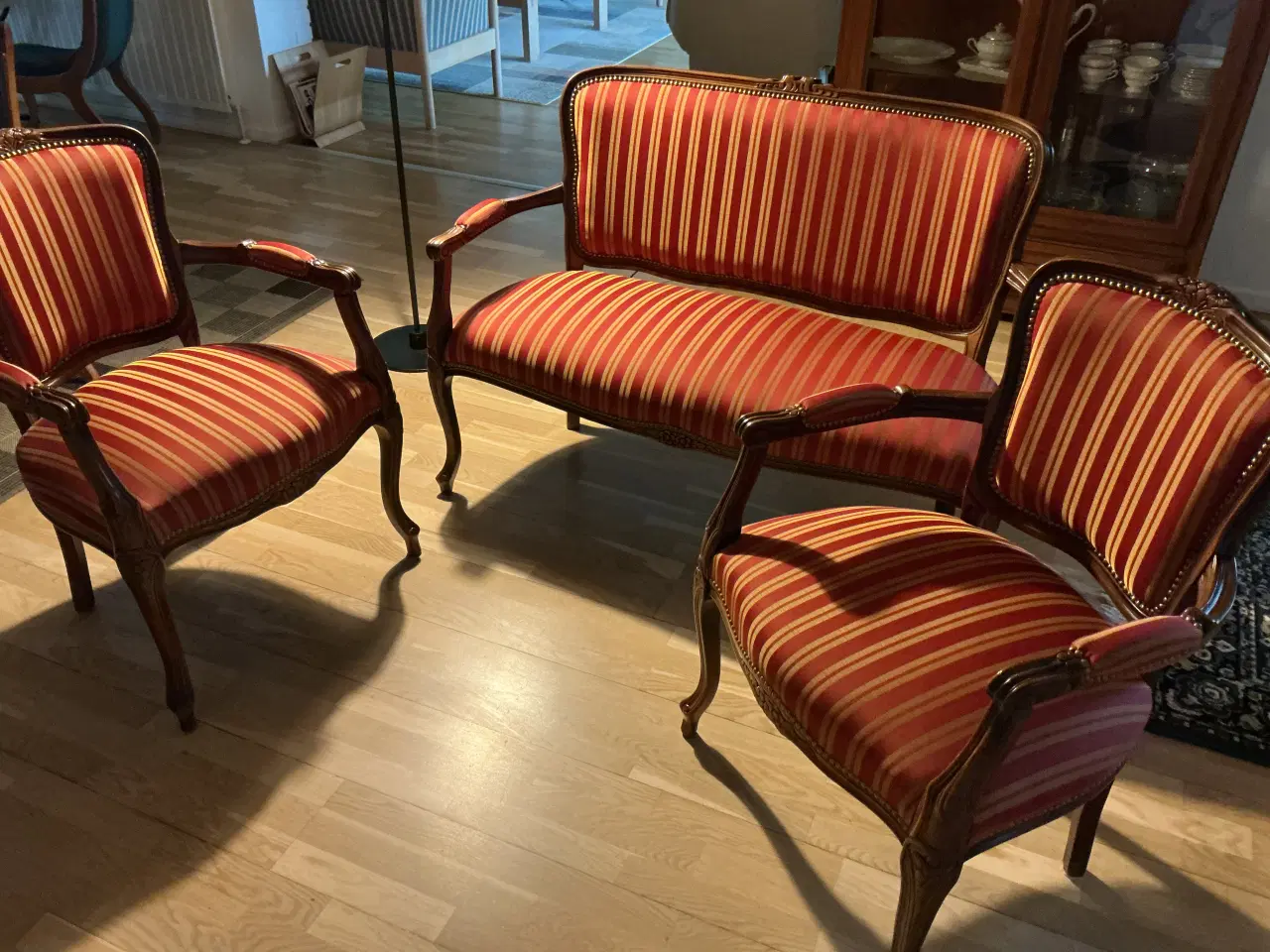 Billede 2 - Stilmøbler