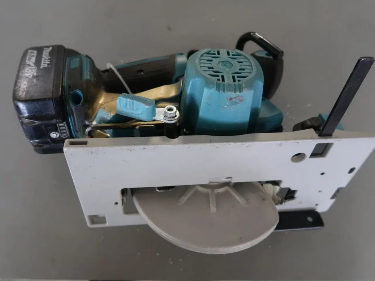 Billede 3 - Rundsav MAKITA DHS680 med 1 batteri