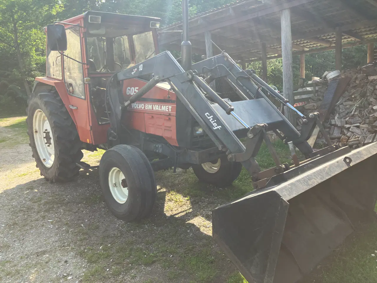 Billede 2 - Valmet 605 med Chief frontlæsser