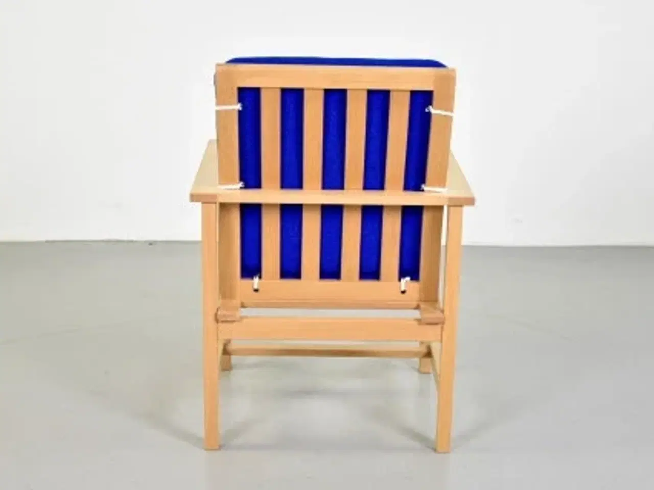 Billede 3 - Børge mogensen lænestol i eg med blåt polster
