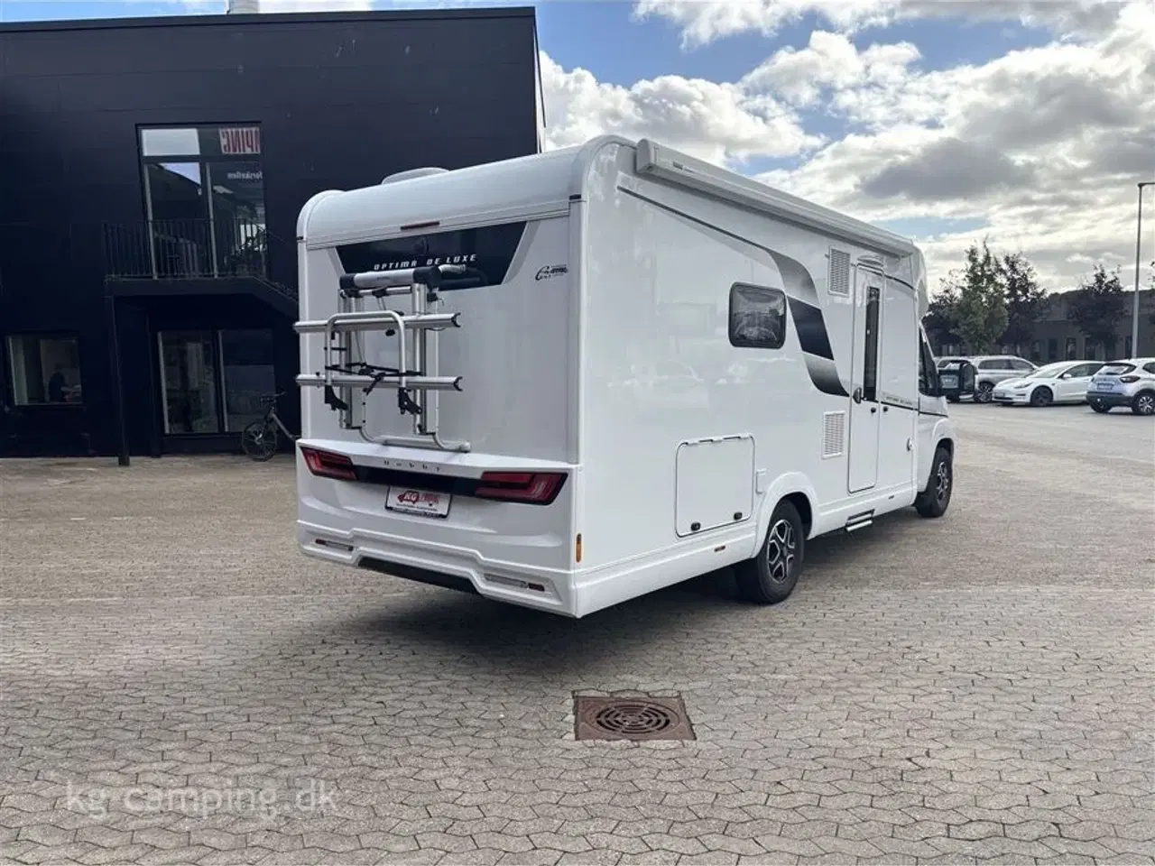 Billede 3 - 2022 - Hobby Optima De Luxe T70 F aut.   Veludstyret autocamper med masser af ekstraudstyr