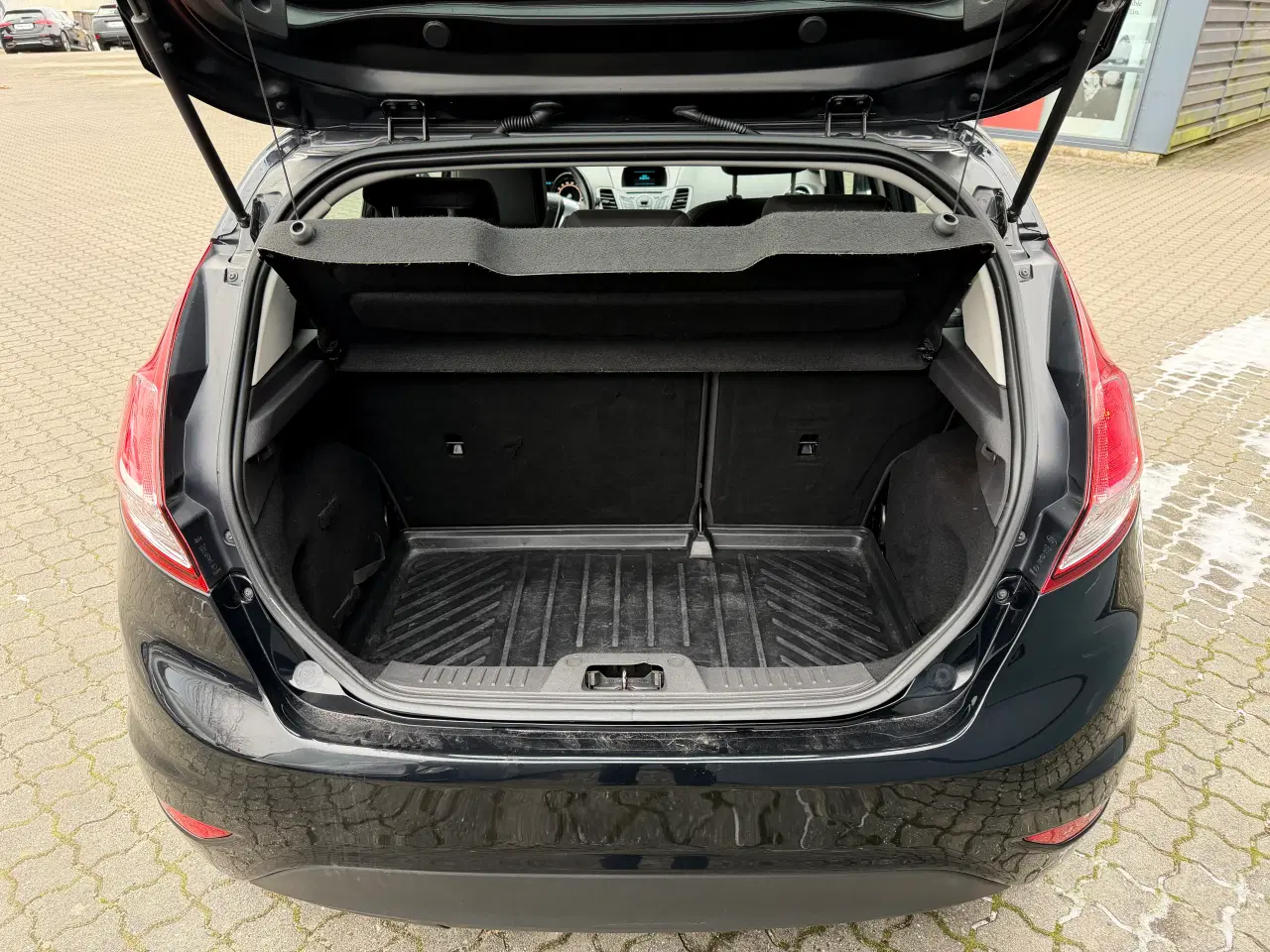 Billede 5 - Velkørende Ford Fiesta