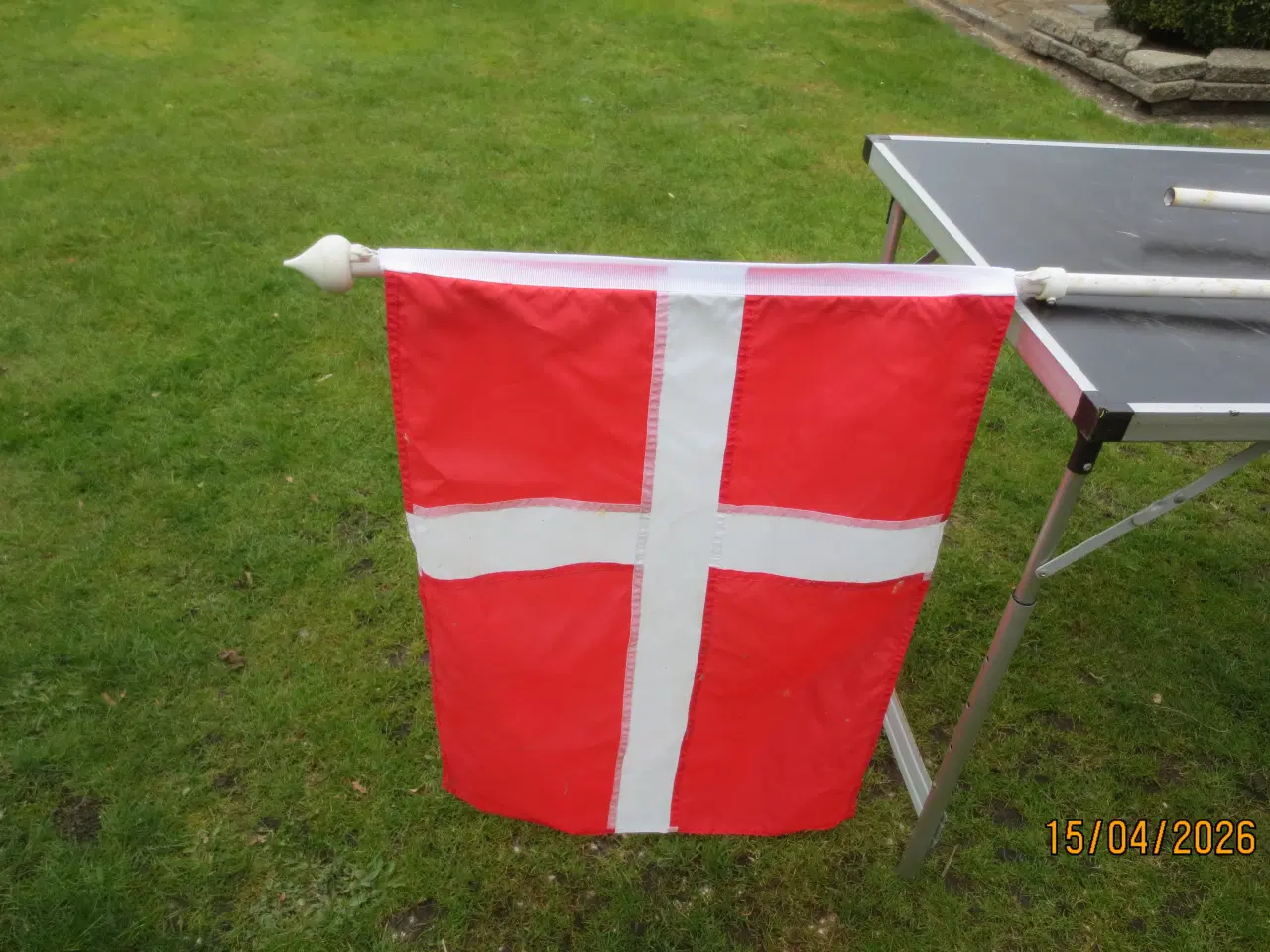 Billede 2 - 2 stk Dannebrog flag