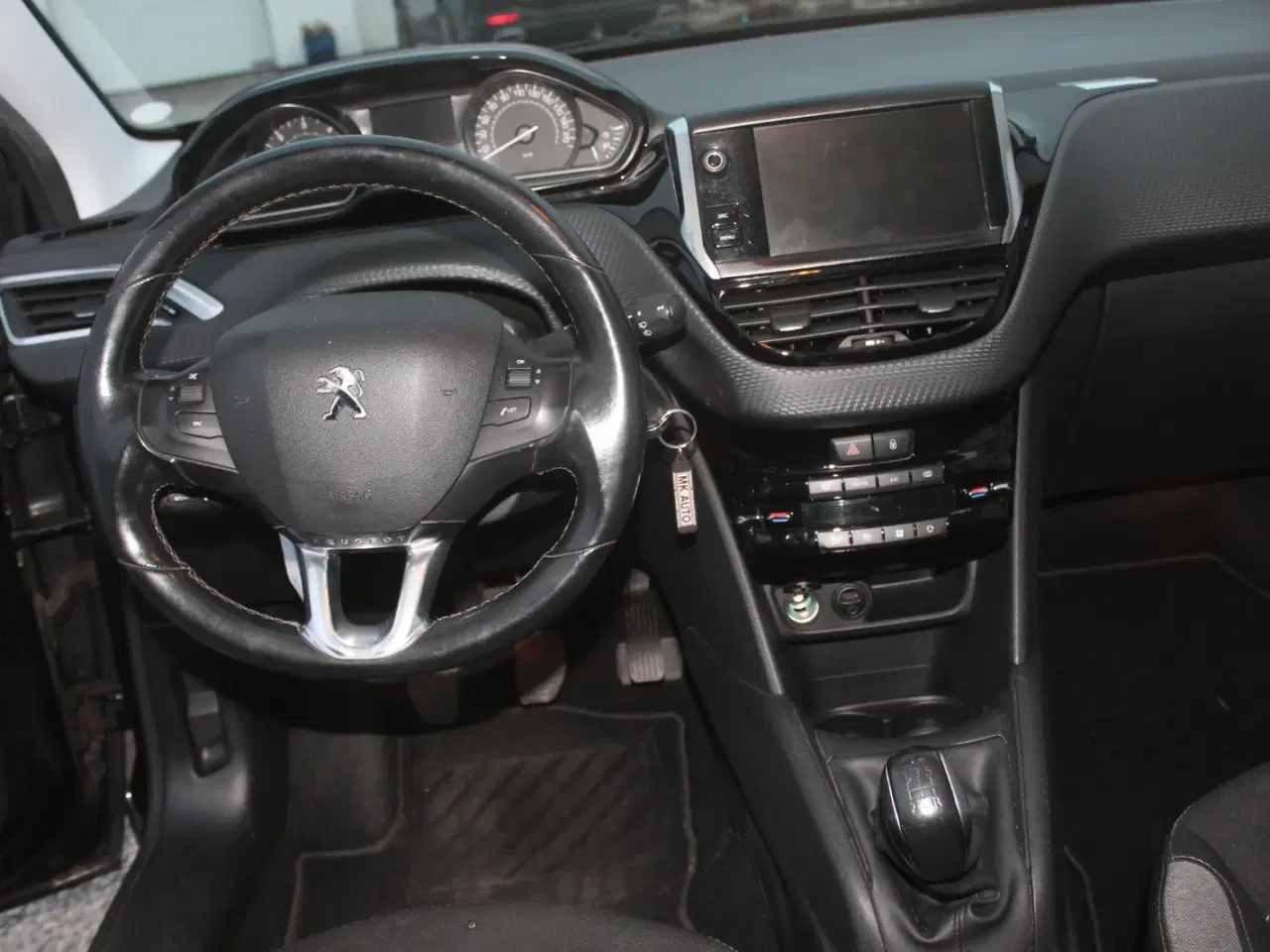 Billede 11 - Peugeot 208 1,6 BlueHDi 100 Allure