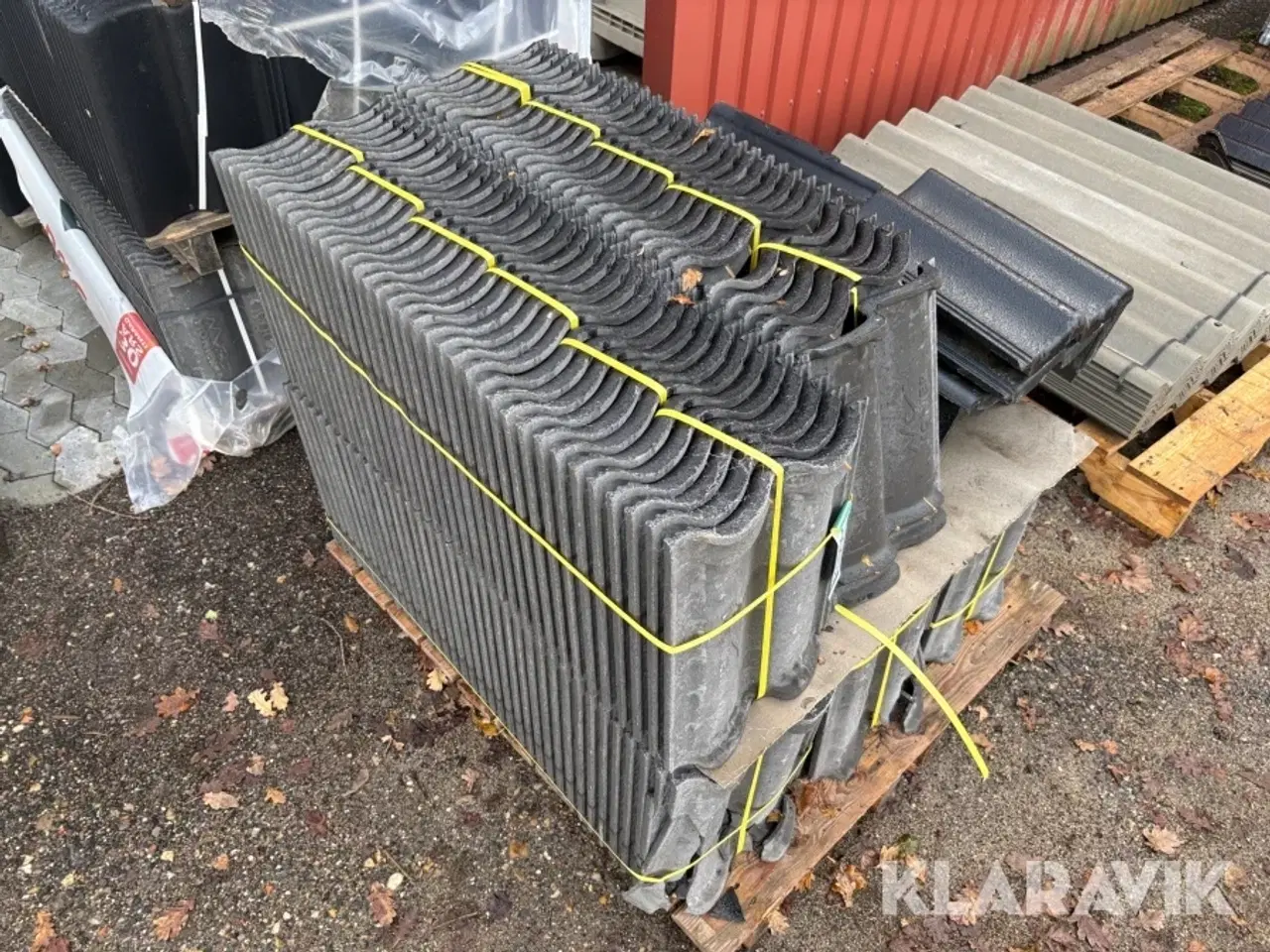 Billede 3 - Sorte tagsten 160+ styk