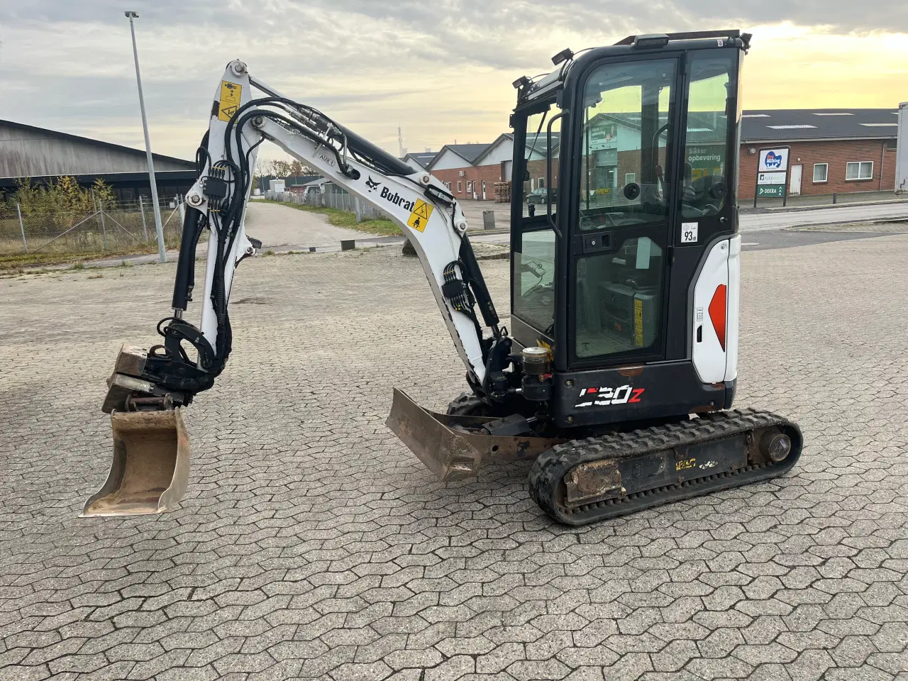 Billede 1 - Bobcat E20Z meget fin ,klar til levering.
