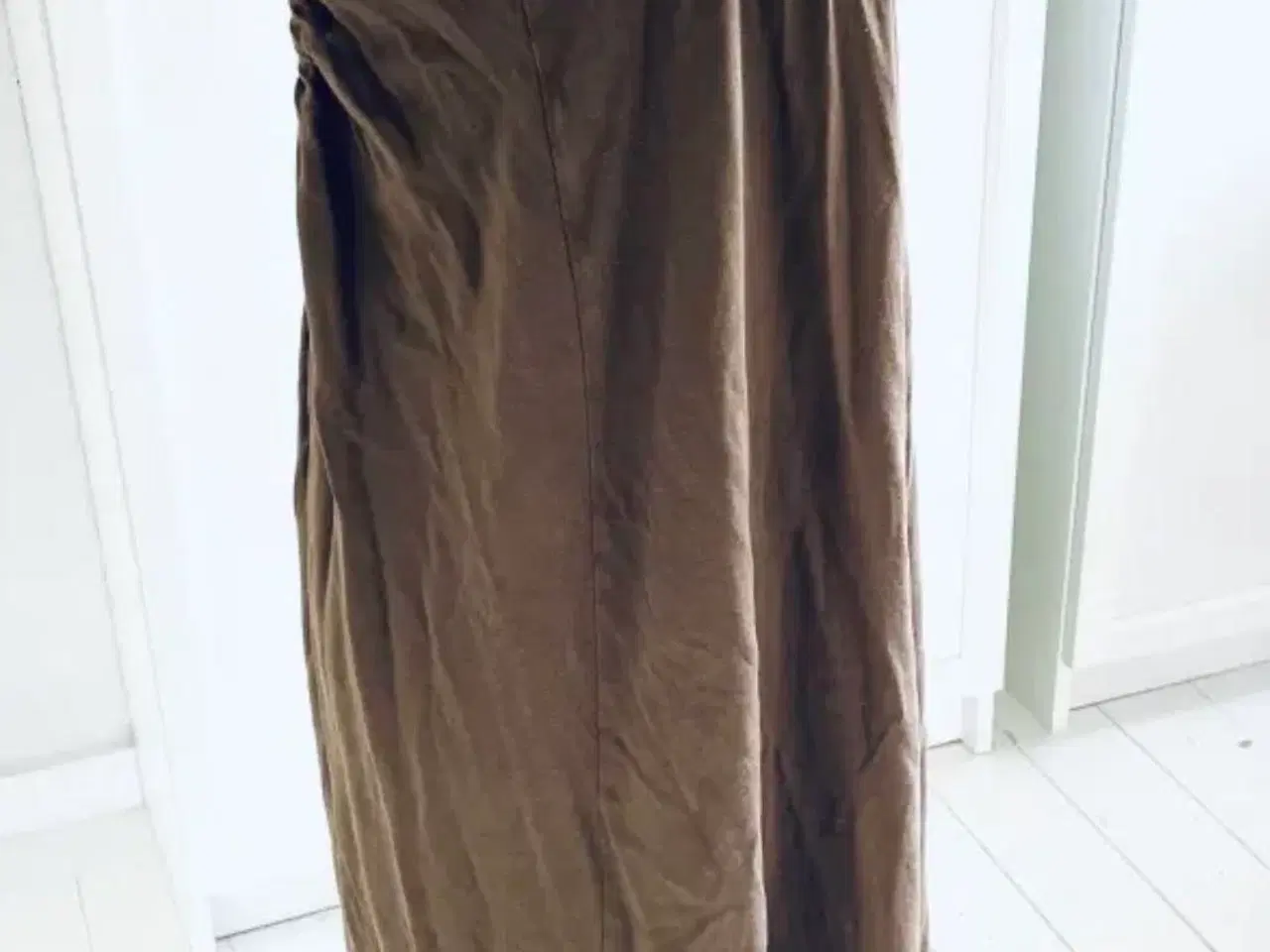 Billede 1 - Fin kjole 